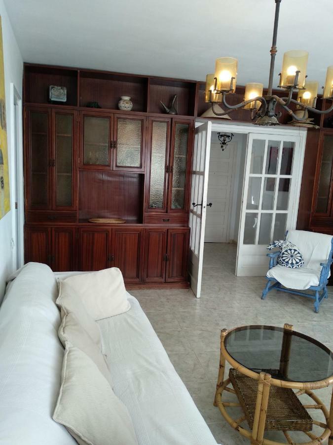 Sea Front Apartment In Platja Pals With Terrace And Parking 外观 照片