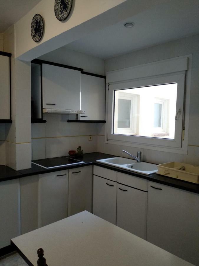 Sea Front Apartment In Platja Pals With Terrace And Parking 外观 照片