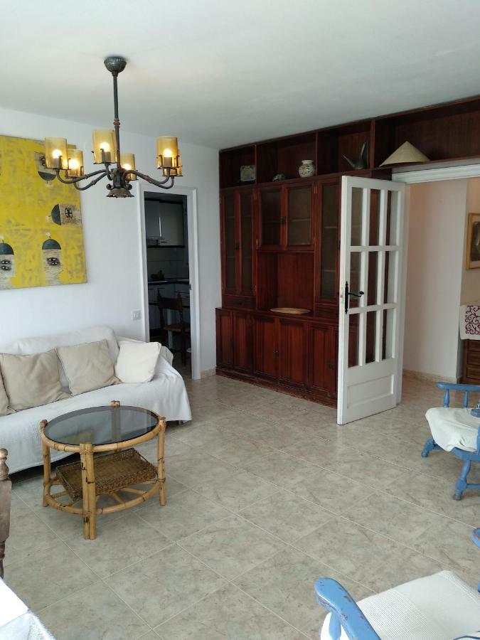 Sea Front Apartment In Platja Pals With Terrace And Parking 外观 照片
