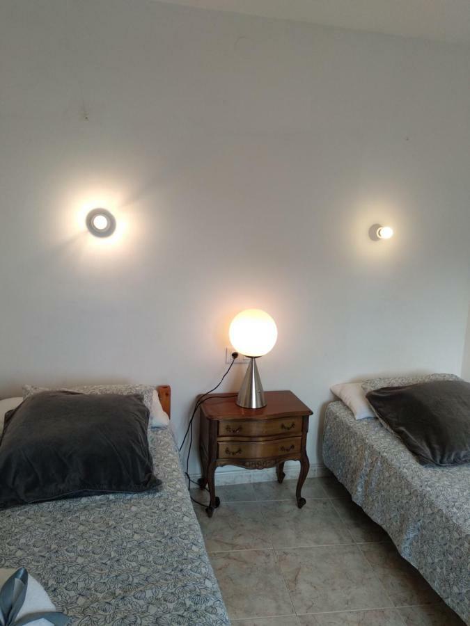 Sea Front Apartment In Platja Pals With Terrace And Parking 外观 照片